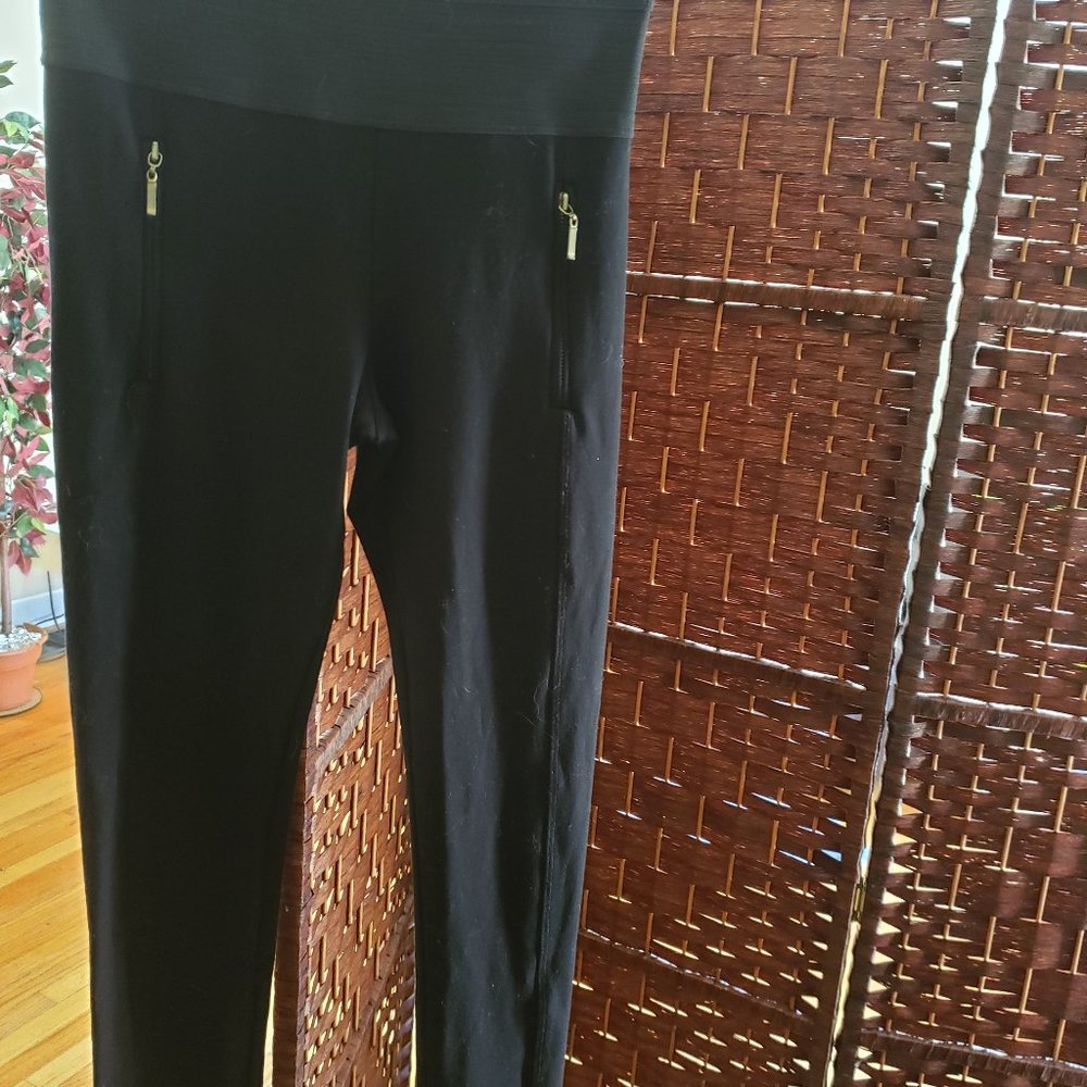 **SOLD**Zara Skinny Trousers